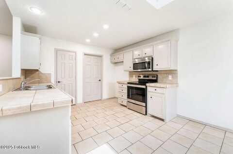 1813 77th Street, Lubbock, TX 79423