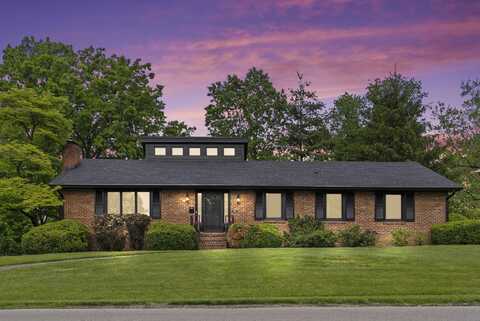 701 Old Dobbin Road, Lexington, KY 40502