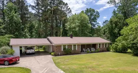 2 Welborn Rd, Laurel, MS 39443