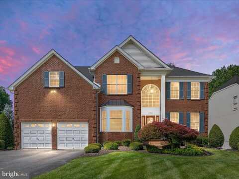 3781 PENDERWOOD DR, FAIRFAX, VA 22033