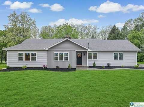 5653 Sullivan Trail, Plainfield, PA 18064