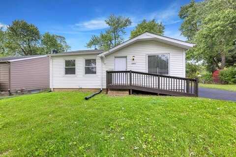 12211 Belaire Place, Maryland Heights, MO 63043