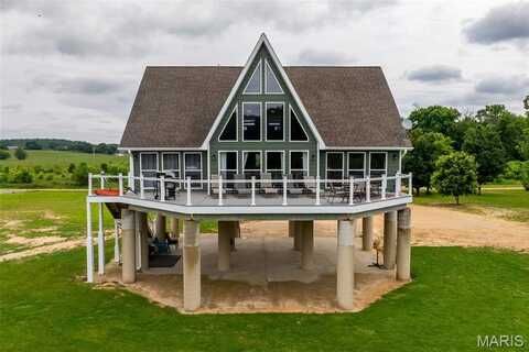 451 Riverway Dr., Doniphan, MO 63935