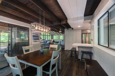 600 Innisfree Lake Drive, Innsbrook, MO 63390