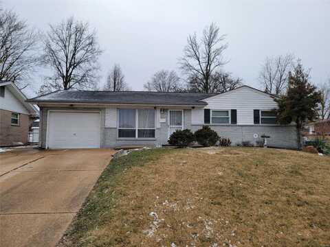 1550 Moellering Drive, Florissant, MO 63031