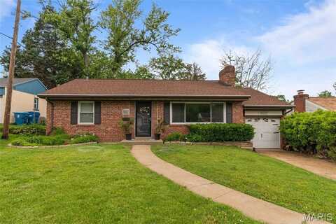 9325 Lenard Court, Saint Louis, MO 63123