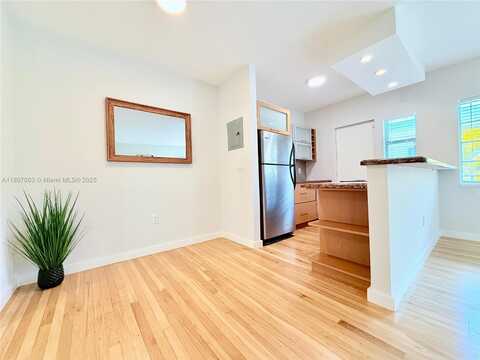 1220 Alton Rd, Miami Beach, FL 33139
