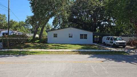 4110 SW 32nd Ct, West Park, FL 33023