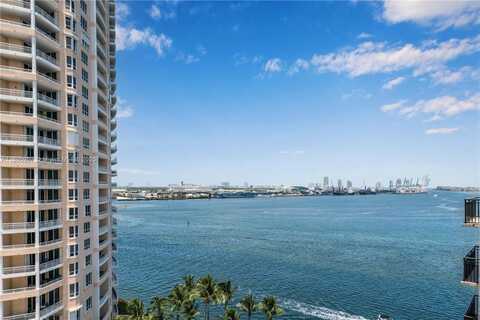 540 Brickell Key Dr, Miami, FL 33131