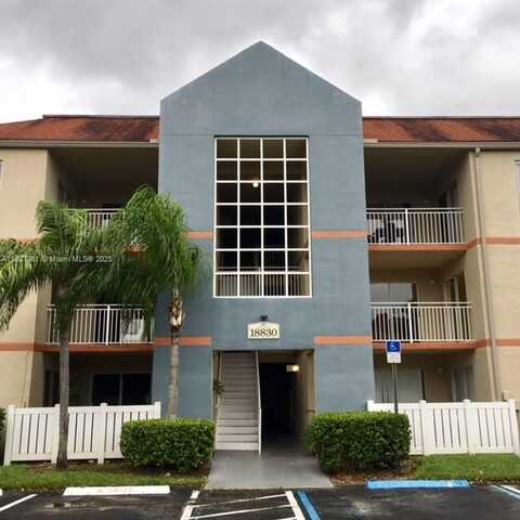 18830 NW 57th Ave, Hialeah, FL 33015