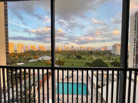 20301 W Country Club Dr, Aventura, FL 33180