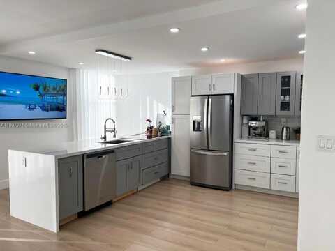 undefined, Aventura, FL 33180
