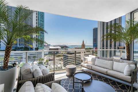 851 NE 1st Ave, Miami, FL 33132