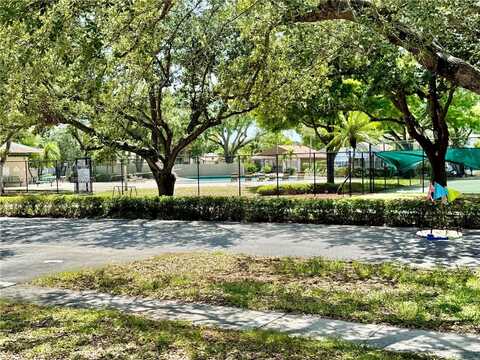 undefined, Pembroke Pines, FL 33025