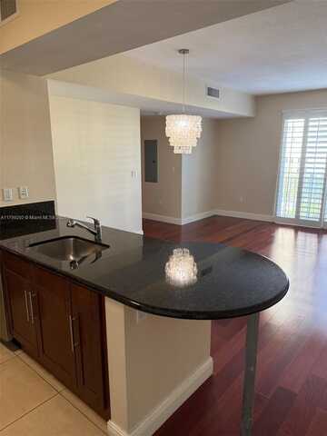 7275 SW 89th St, Miami, FL 33156
