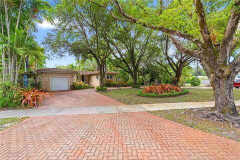 1090 MEADOWLARK AVE, Miami Springs, FL 33166