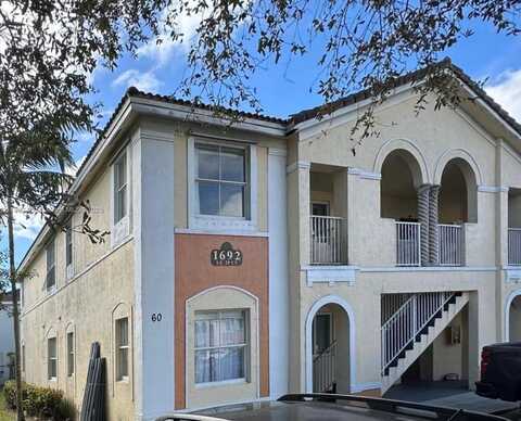 1692 SE 29th Ct, Homestead, FL 33035