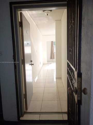 1800 SW 25th St, Miami, FL 33133