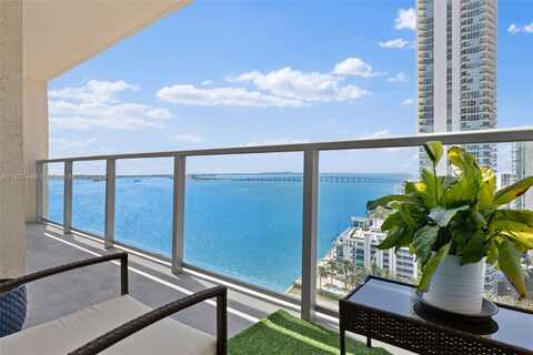 1155 Brickell Bay Dr, Miami, FL 33131