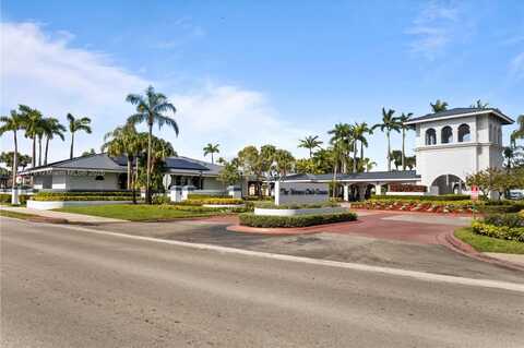 17320 NW 66th Pl, Hialeah, FL 33015