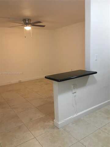 4450 SW 67th Ave, Miami, FL 33155