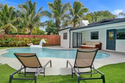 7531 Simms St, Hollywood, FL 33024