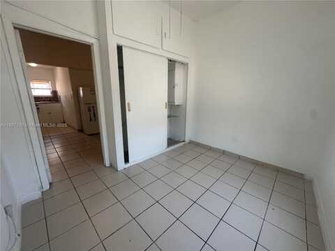 534 NW 18th Ave, Miami, FL 33125