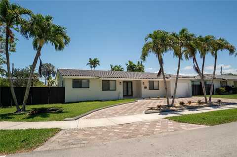 9200 SW 62nd St, Miami, FL 33173