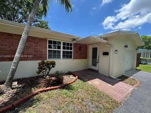 5122 SW 92nd Ter, Cooper City, FL 33328