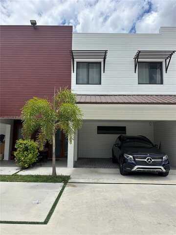 958 NW 10th St, Florida City, FL 33034