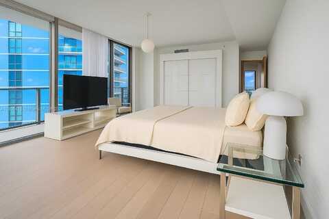 480 NE 31 Street, Miami, FL 33137