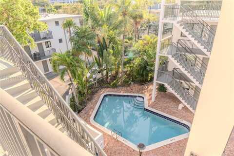 2924 Day Ave, Miami, FL 33133