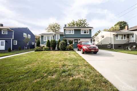 47 Jackson Avenue, Carteret, NJ 07008