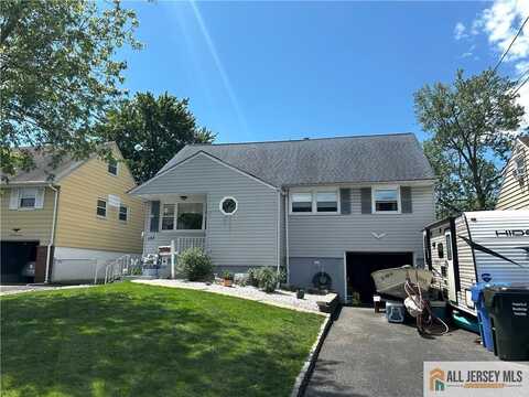 133 Pleasant Avenue, Iselin, NJ 08830