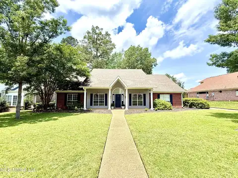 196 Woodlands Green Drive, Brandon, MS 39047
