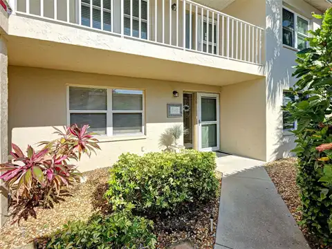 821 WATERSIDE DRIVE, VENICE, FL 34285