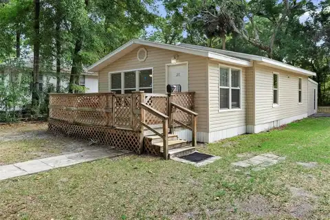211 S DELAWARE AVENUE, DELAND, FL 32720