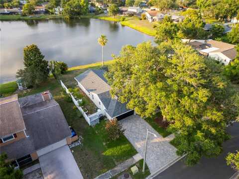 3925 DUNAIRE DRIVE, VALRICO, FL 33596