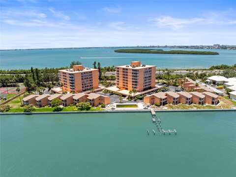 7432 SUNSHINE SKYWAY LANE S, Saint Petersburg, FL 33711