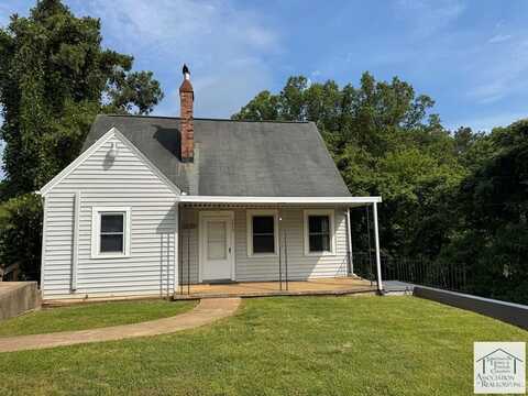 1017 Graves Street, Martinsville, VA 24112