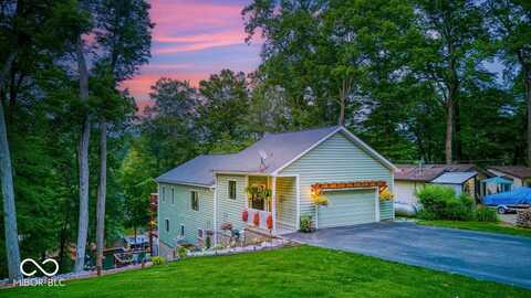 8205 Bass Drive, Nineveh, IN 46164
