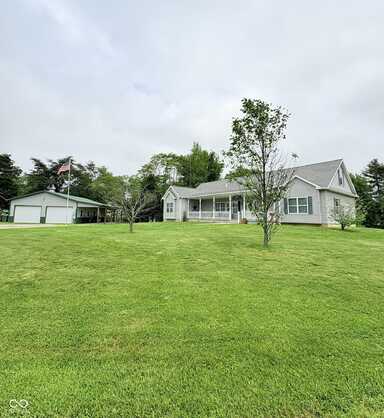 107 E 14th Street, Clay City, IN 47841