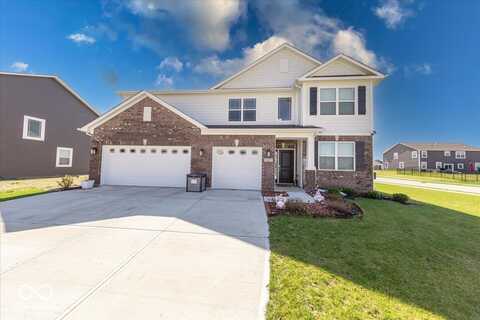 5839 Altar Bell Circle, Greenwood, IN 46143