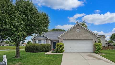 8121 Sand Ridge Circle, Indianapolis, IN 46237