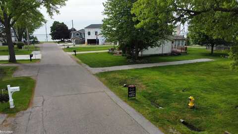 50591 Walpole, New Baltimore, MI 48047