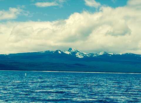 140029 Bearskin Road, Crescent Lake, OR 97733