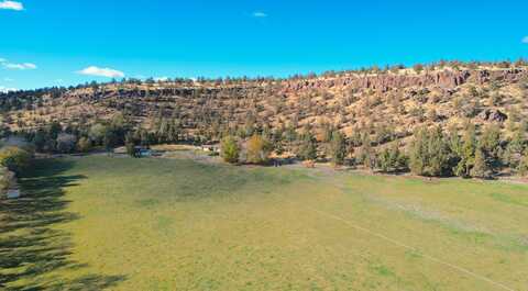 905 NE Barnes Road, Prineville, OR 97754