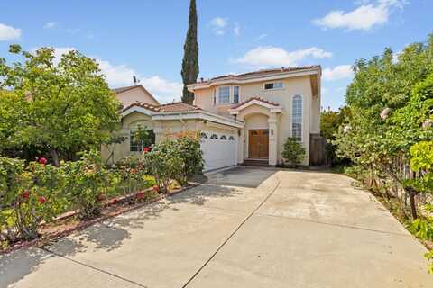 21818 Lomita AVE, CUPERTINO, CA 95014