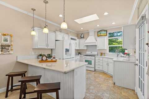 225 Mount Hermon RD 107, SCOTTS VALLEY, CA 95066