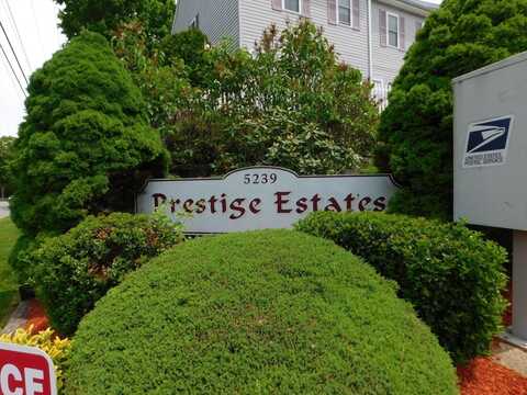 5239 N Main Street, Fall River, MA 02720